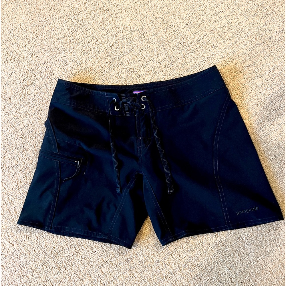 Patagonia ladies shorts with adjustable waist